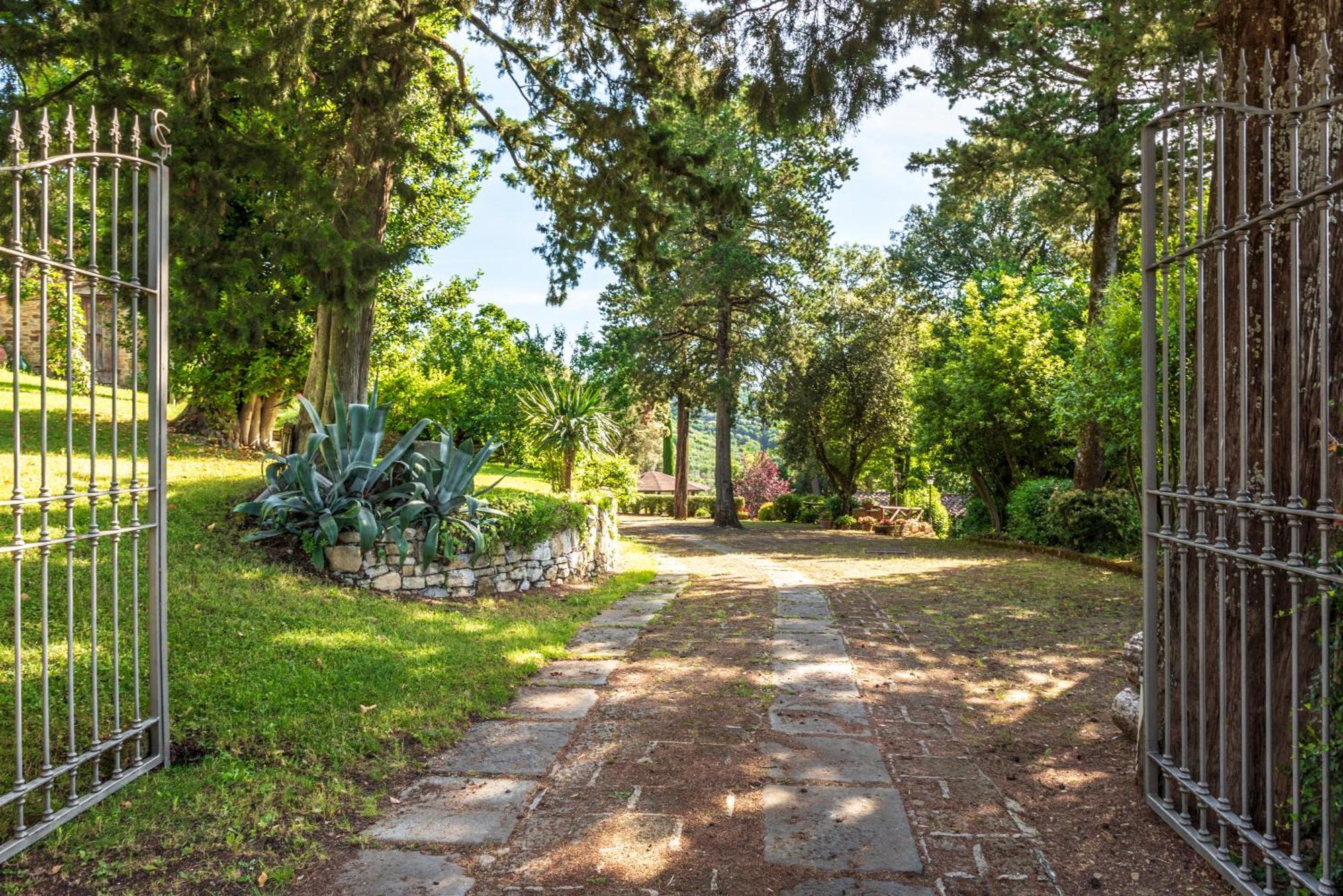 Castelletto Di Montebenichi Aparthotel Monte Benichi Εξωτερικό φωτογραφία