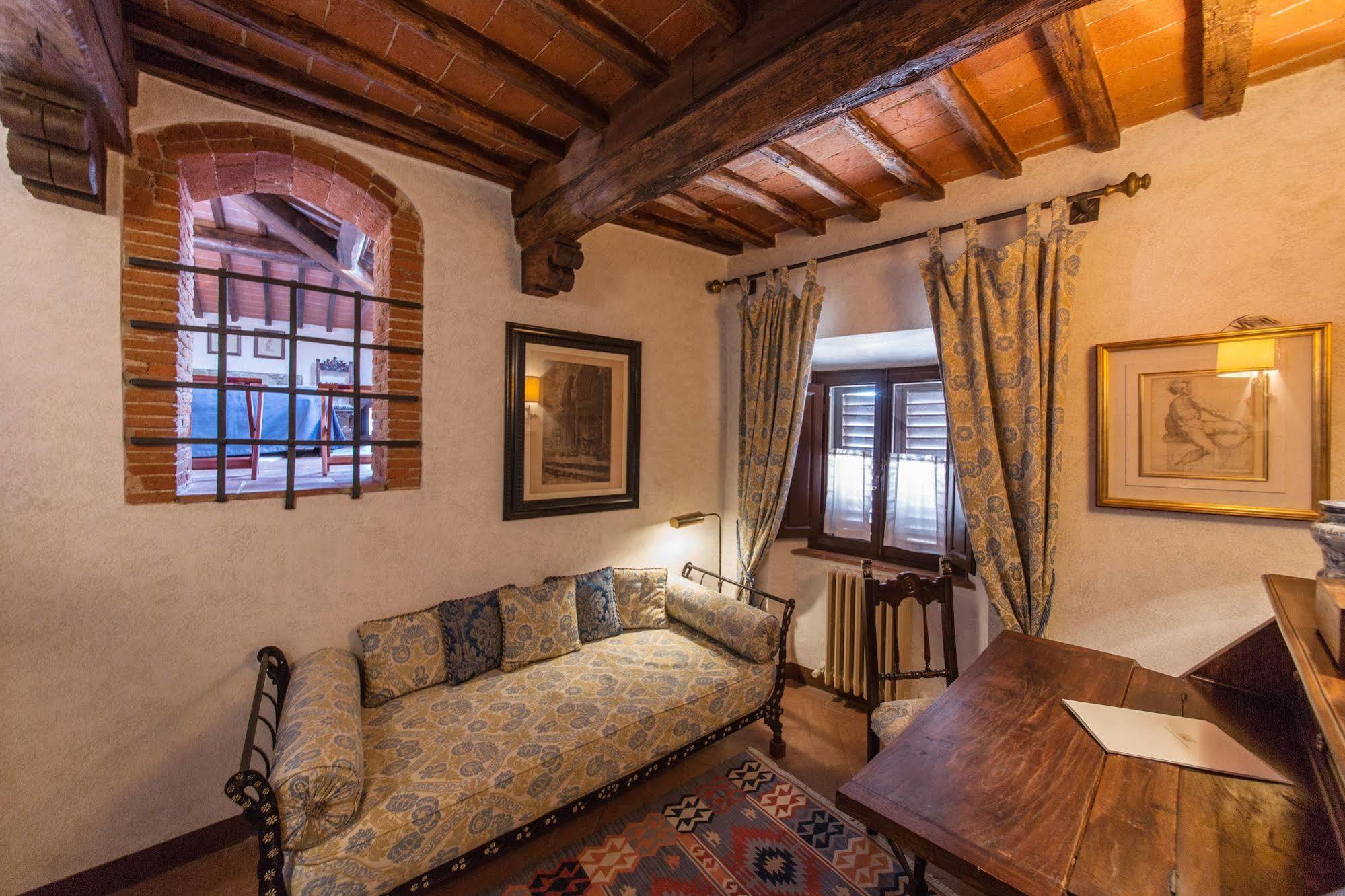 Castelletto Di Montebenichi Aparthotel Monte Benichi Εξωτερικό φωτογραφία